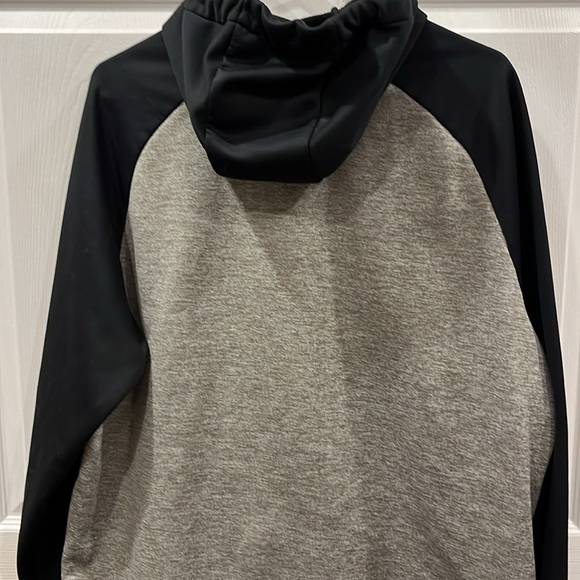 Nike Hoodie! - Picture 3 of 7